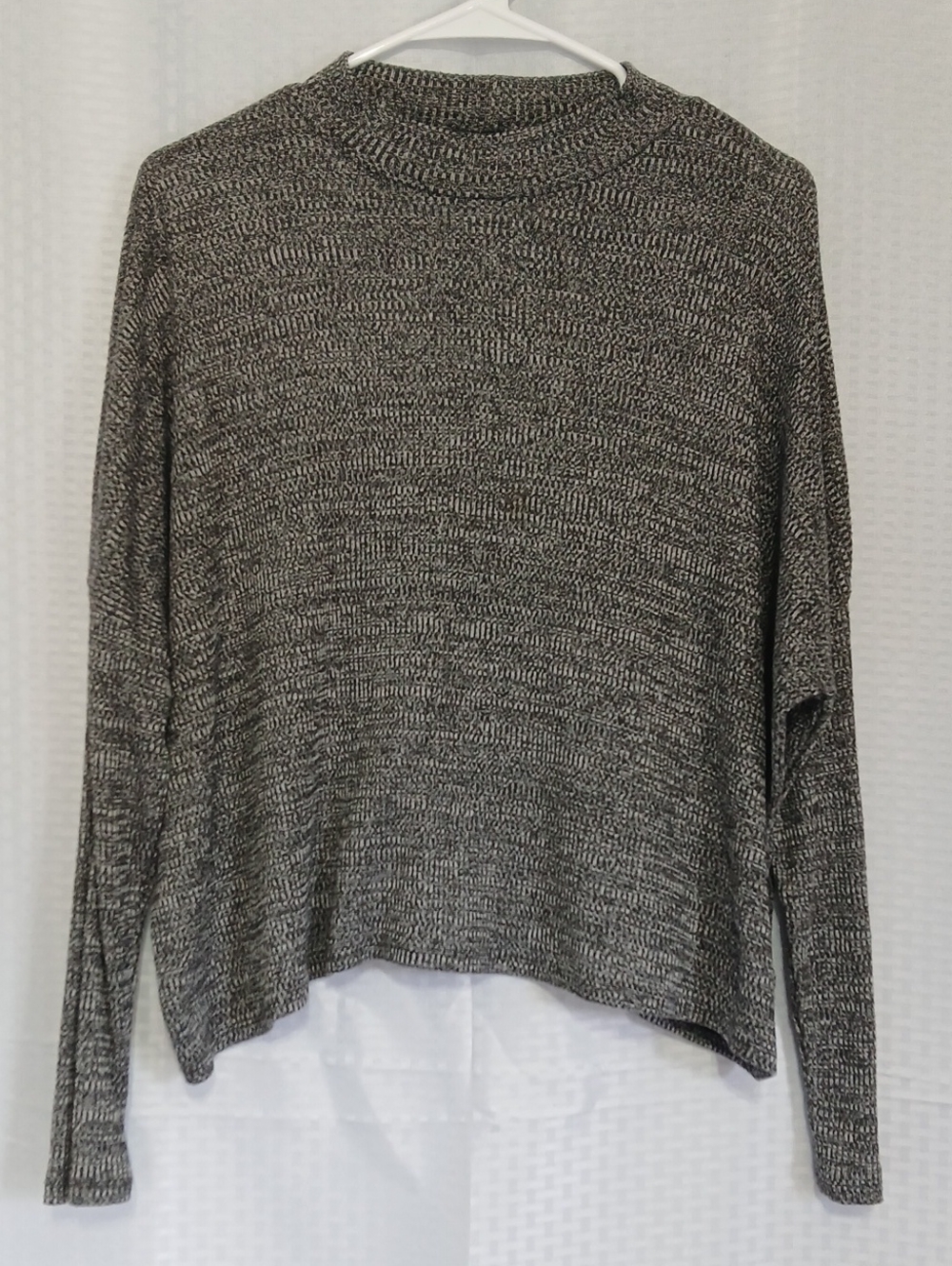H&M Gray Marled Crewneck Sweater